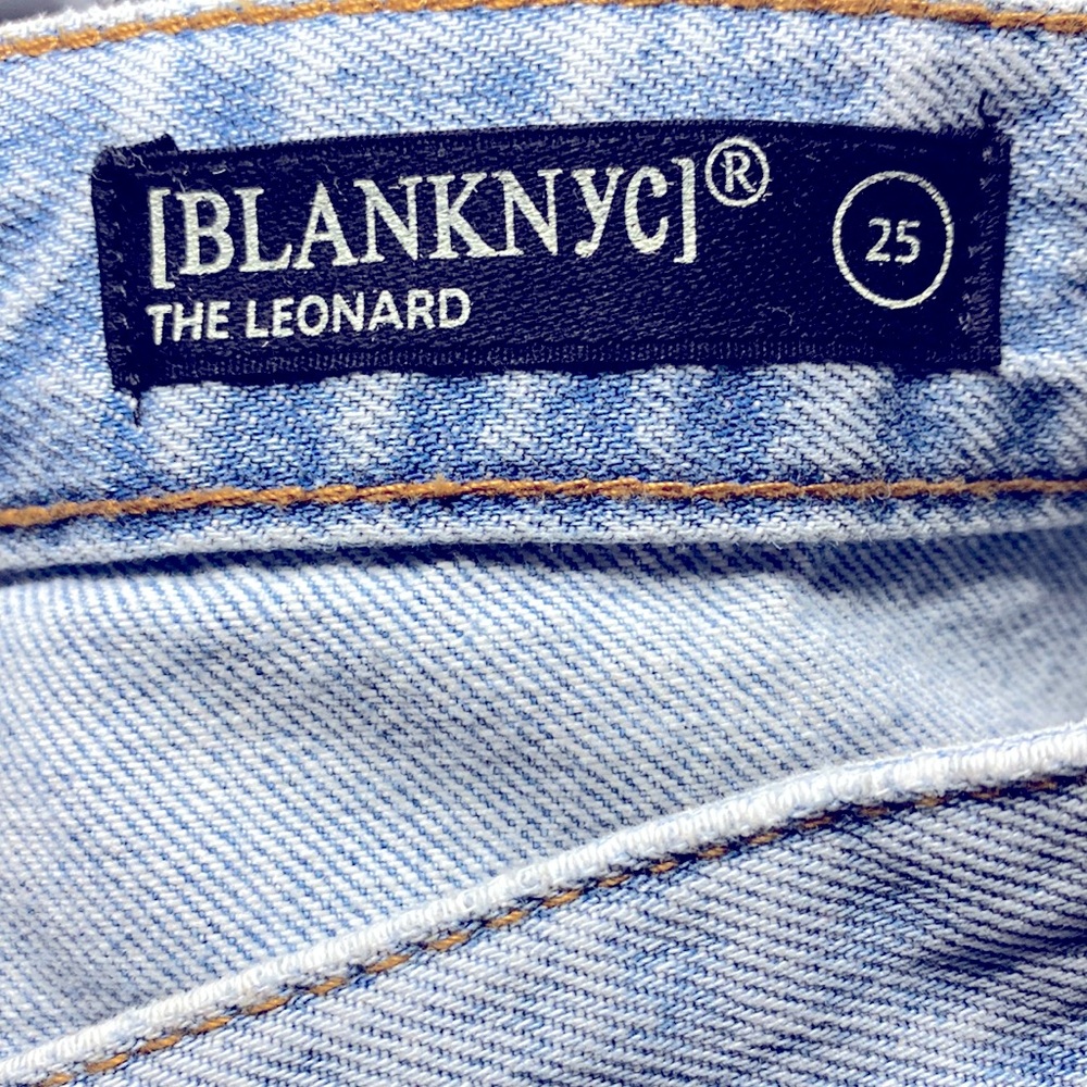 NWT Blank NYC The Leonard Distressed Bermuda Shorts Size 25 - Picture 6 of 10